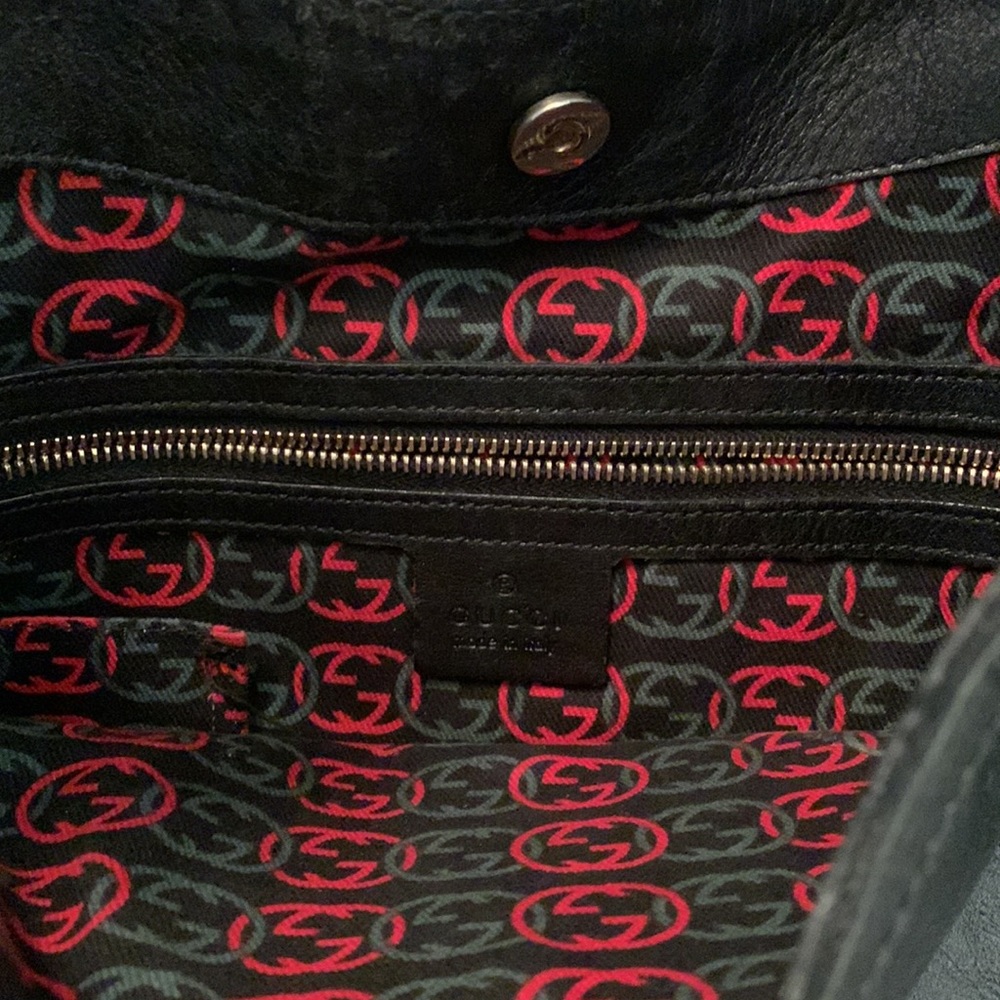 Authentic Gucci Leather bag. Good condition - Picture 2 of 11